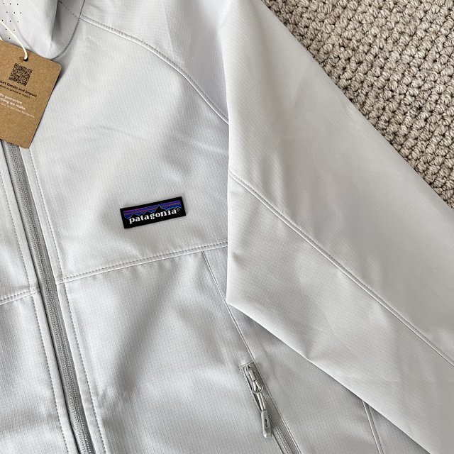 Patagonia winter jacket: seller detail photo 7