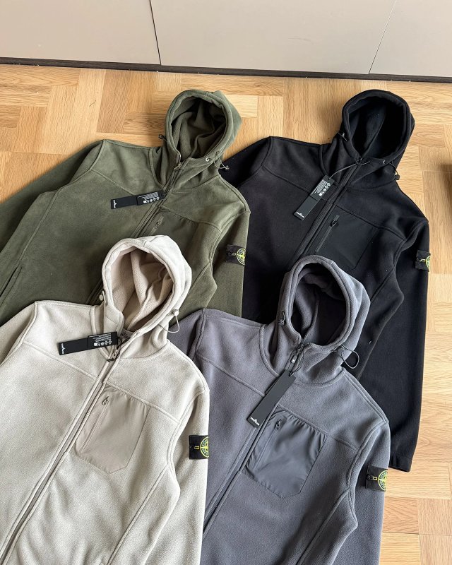 Stone Island Jacket: seller detail photo 2