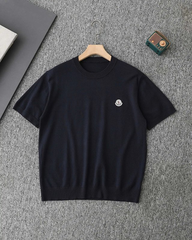 Moncler T-Shirt: seller detail photo 4