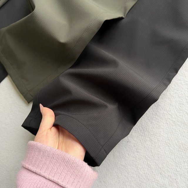 Stone Island Pants: seller detail photo 9