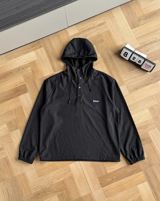 Patagonia hoodie: seller detail photo 6
