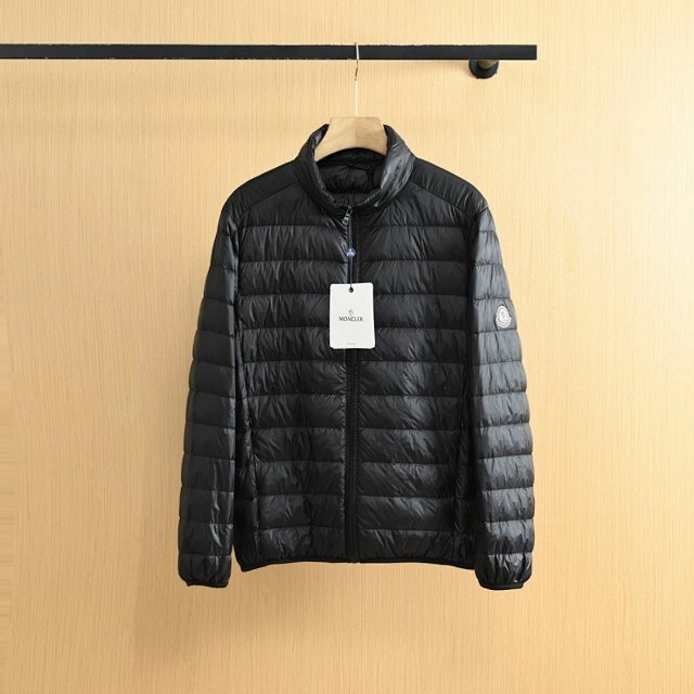 Moncler down jacket: seller detail photo 6