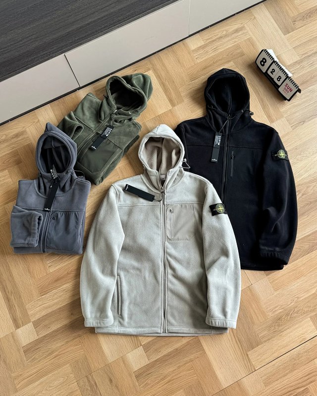 Stone Island Jacket: seller detail photo 5