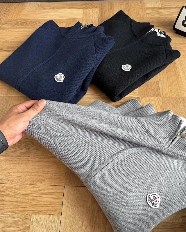 Moncler Sweater: seller detail photo 6