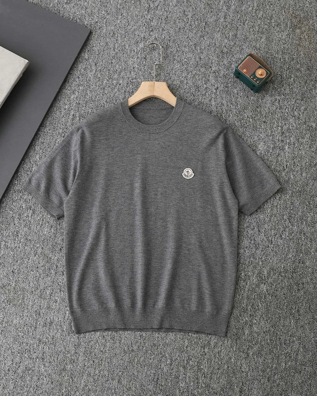 Moncler T-Shirt: seller detail photo 5
