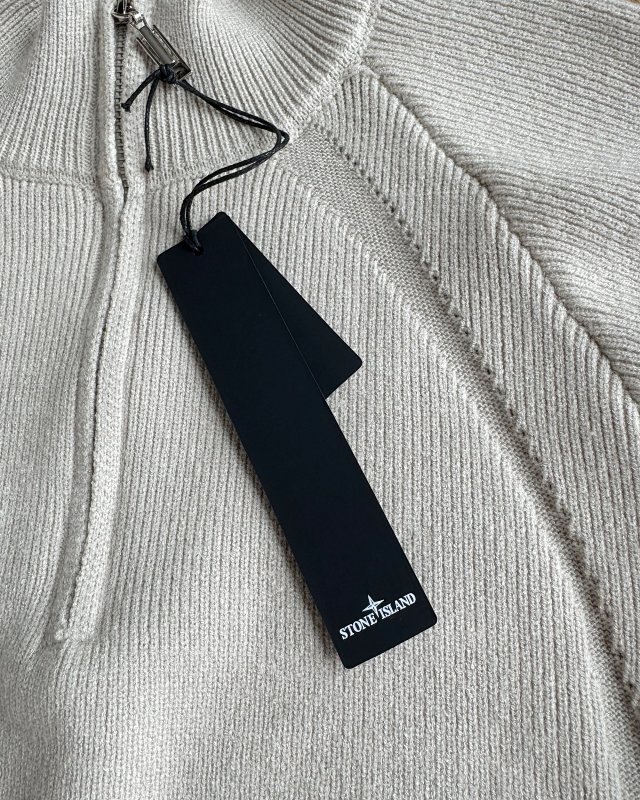 Stone Island sweater: seller detail photo 9