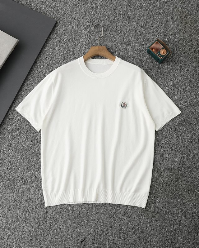 Moncler T-Shirt: seller detail photo 3