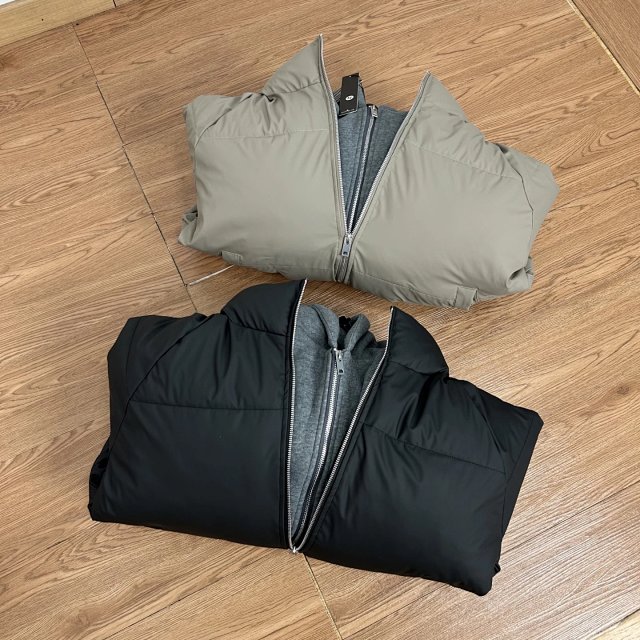 Stone Island Down Jacket: seller detail photo 4