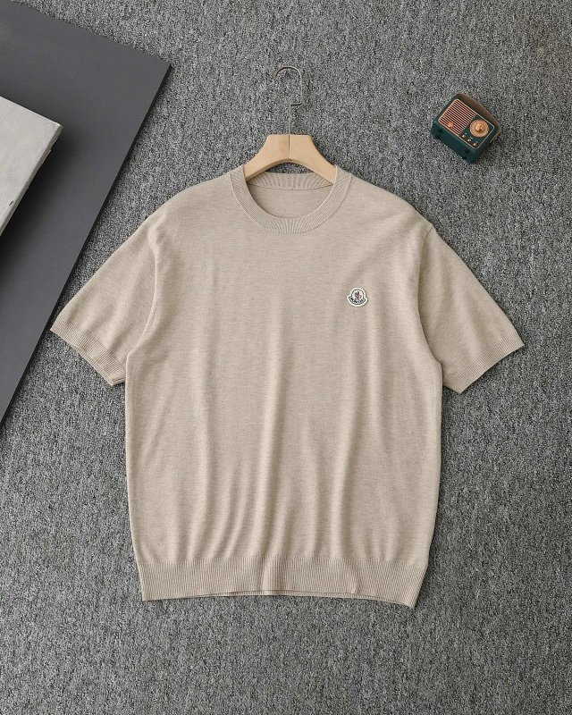 Moncler T-Shirt: seller detail photo 6