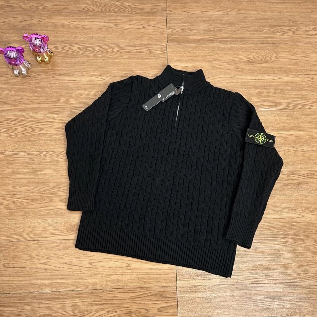 Stone Island sweater: seller detail photo 3