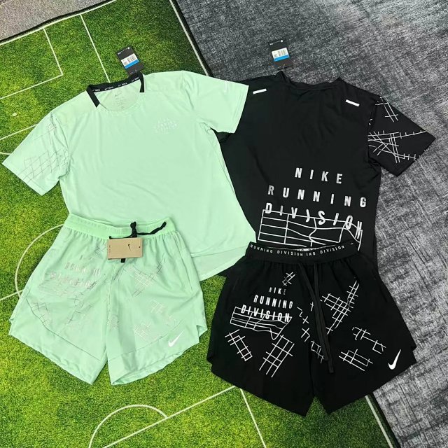 Nike Sports Set: seller detail photo 9