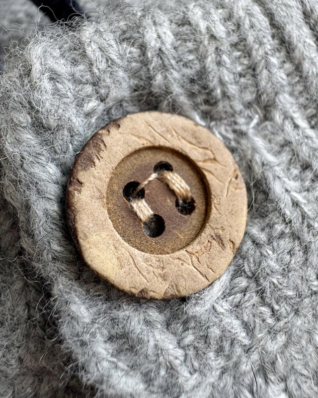 Moncler Sweater: seller detail photo 4