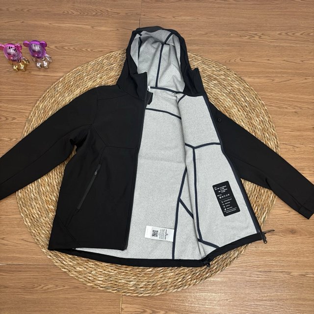 Stone Island winter jacket: seller detail photo 5