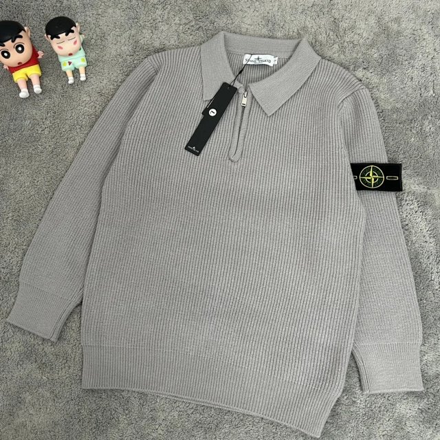 Stone Island sweater: seller detail photo 4