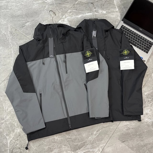 Stone Island Jacket: seller detail photo 6