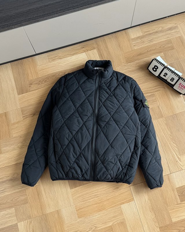 Stone Island cotton coat: seller detail photo 2