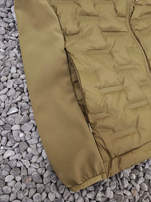 Patagonia Down Vest: seller detail photo 7