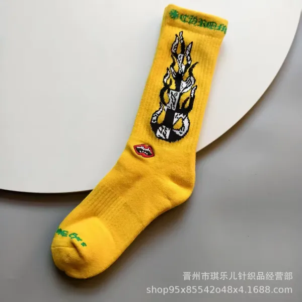 Design Flame Graphic Sock Yellow - 1