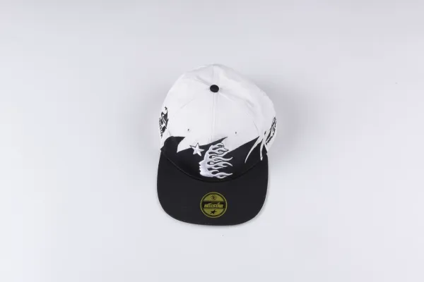 Hellstar Flame Star Snapback Cap White / Black Baseball Cap - 1
