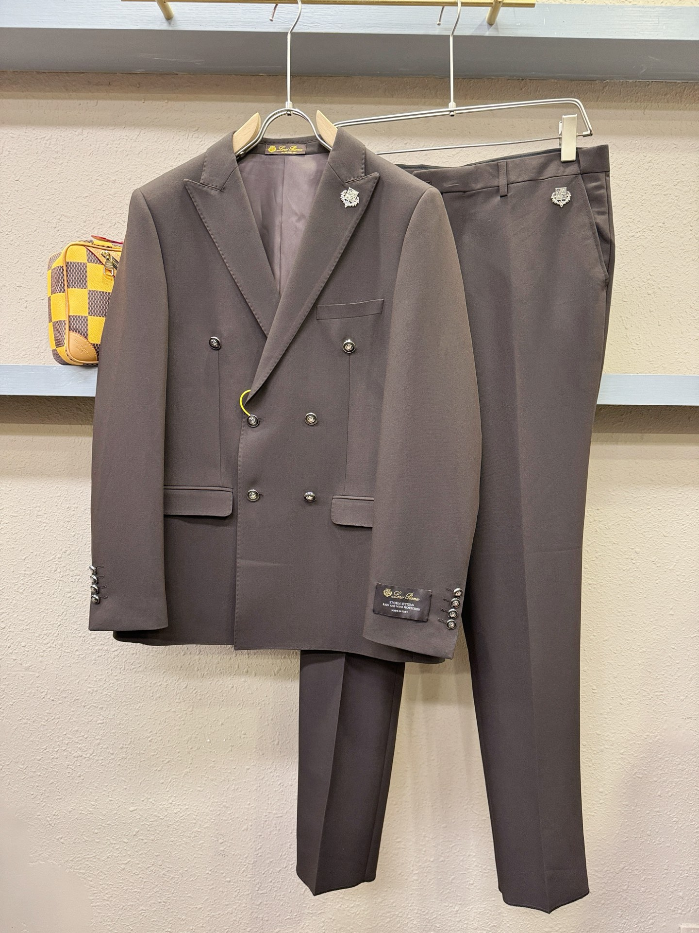 NA Fashion Apparel-048