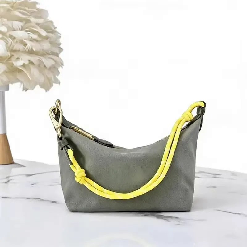 （￥248）## Denim Lunch Box Bag 丹宁饭盒包 V