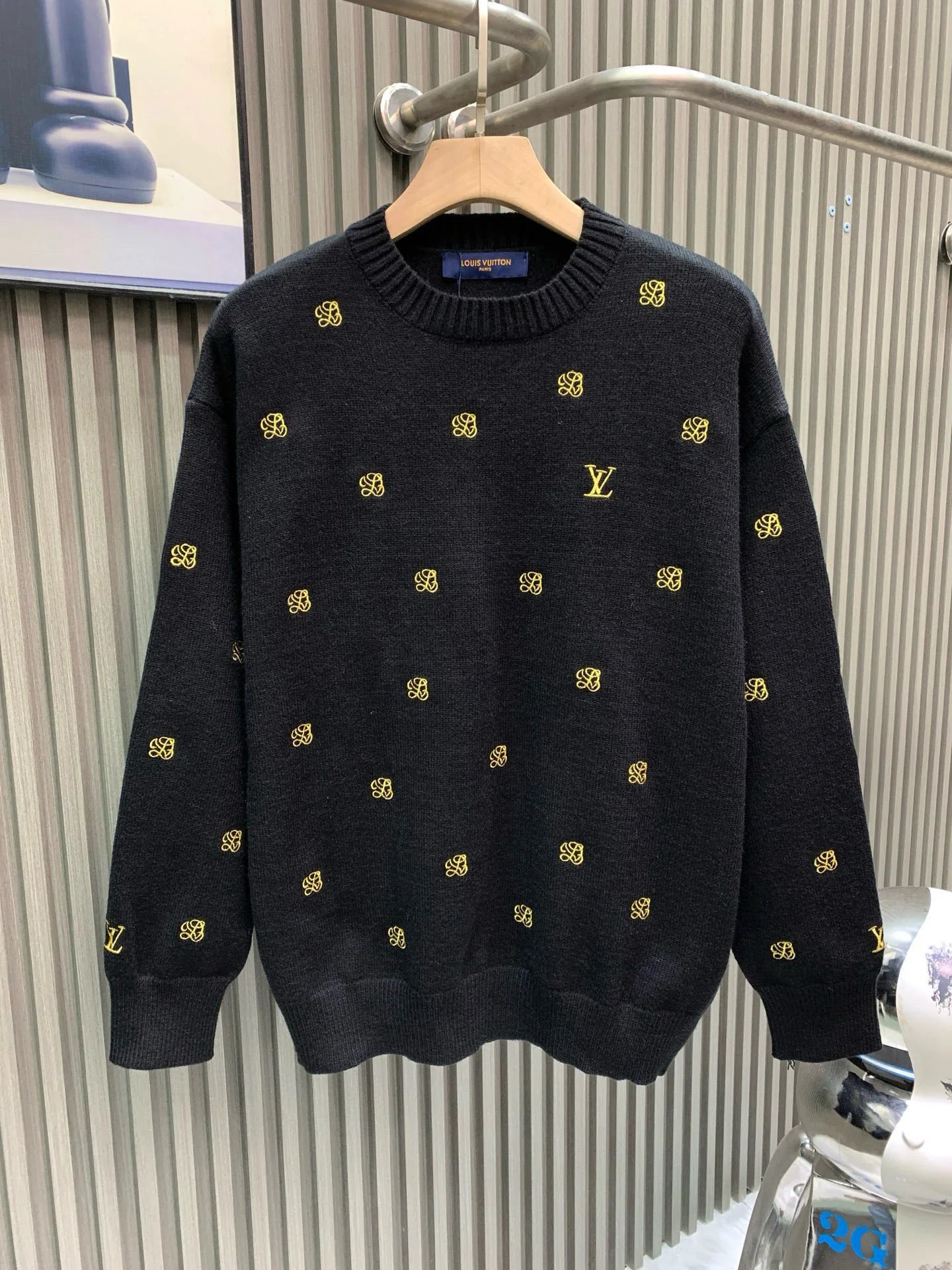 Product view 16