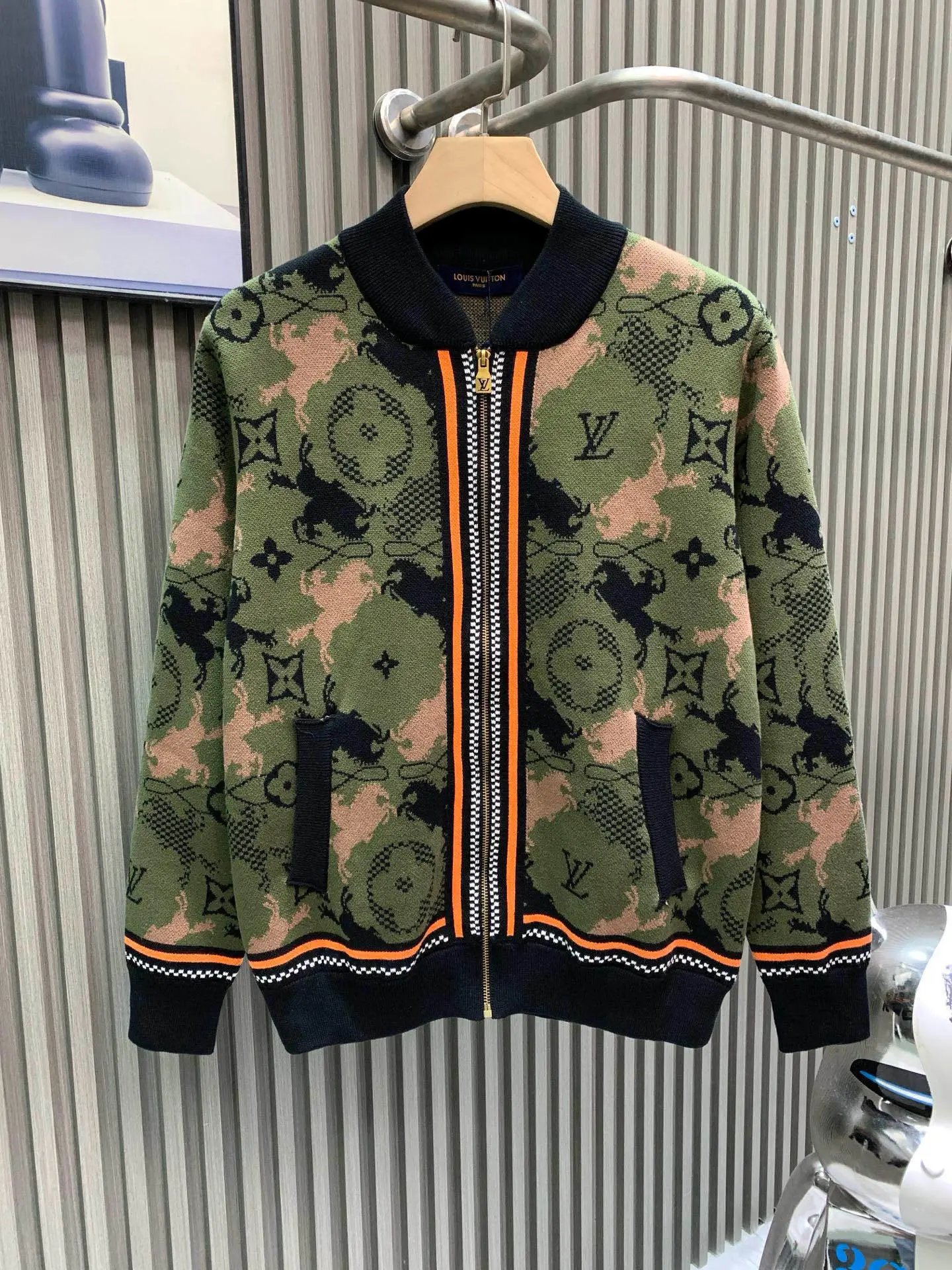 Product view 19