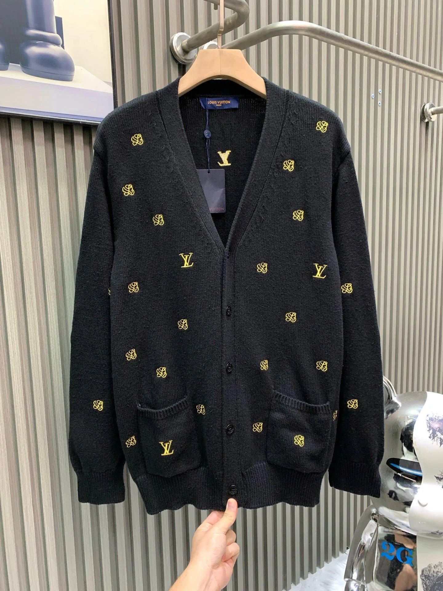 Product view 17