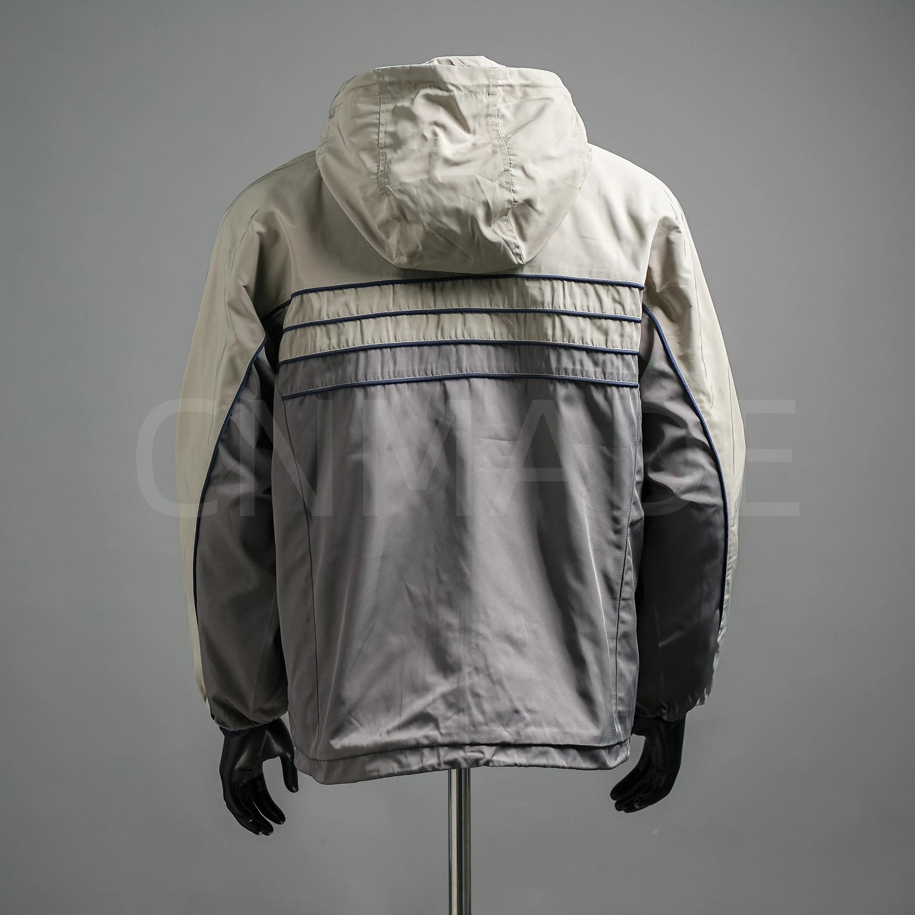 香牌 双C刺绣复古拉链连帽风衣外套 2