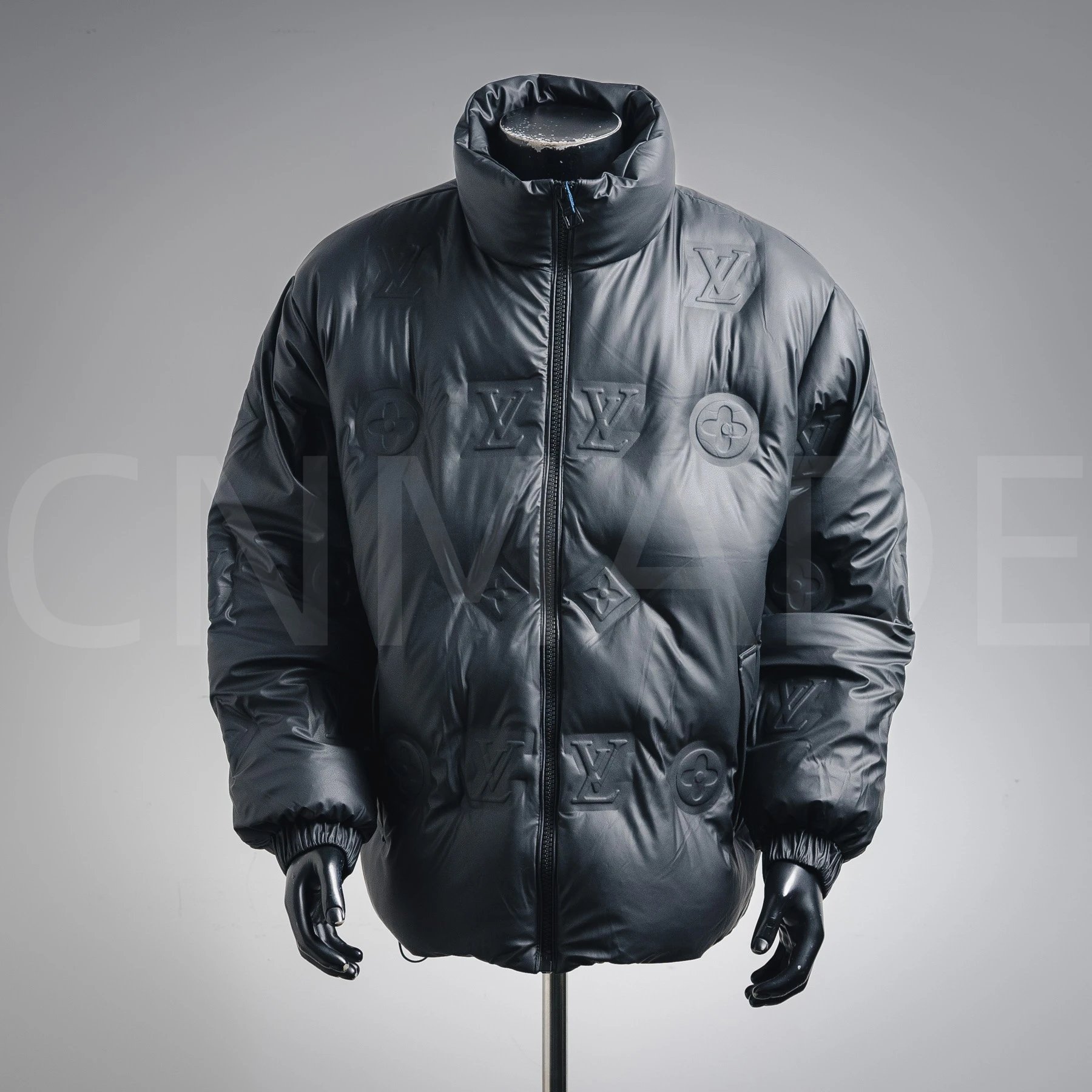 LW老花压花浮雕羽绒服