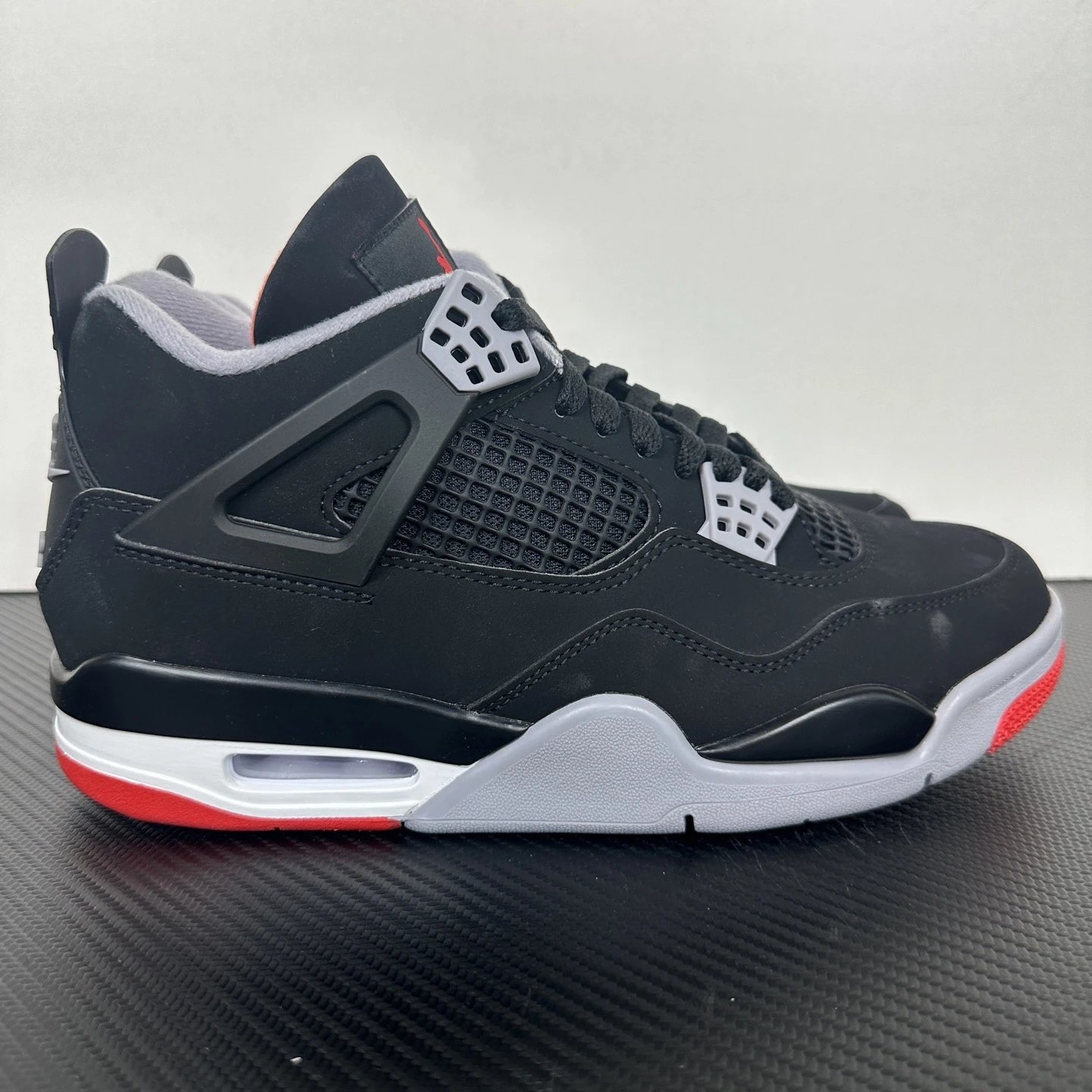 Jordan 4 Retro Bred 2019 308497-060