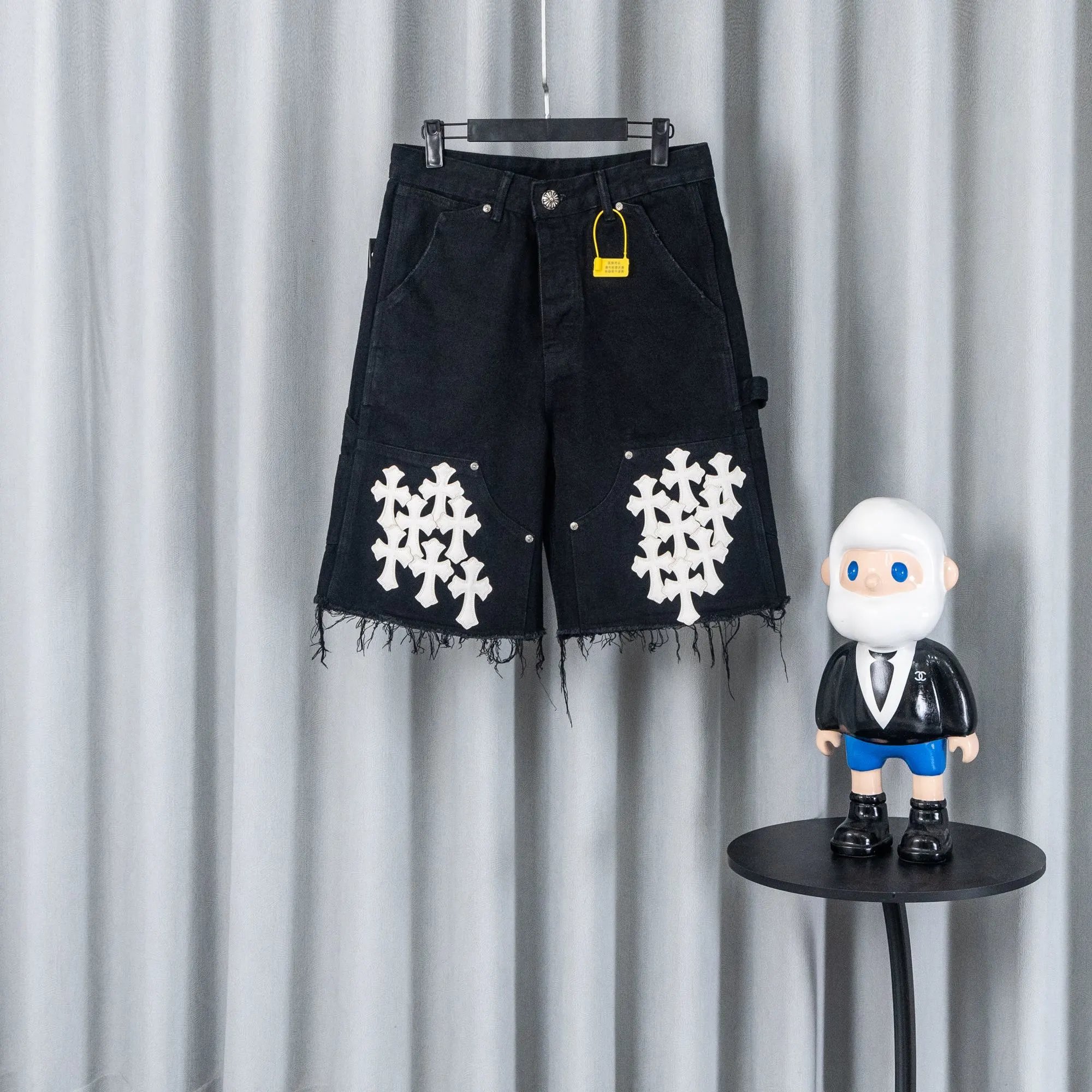 Unbranded Shorts Denim with cross patches — 09