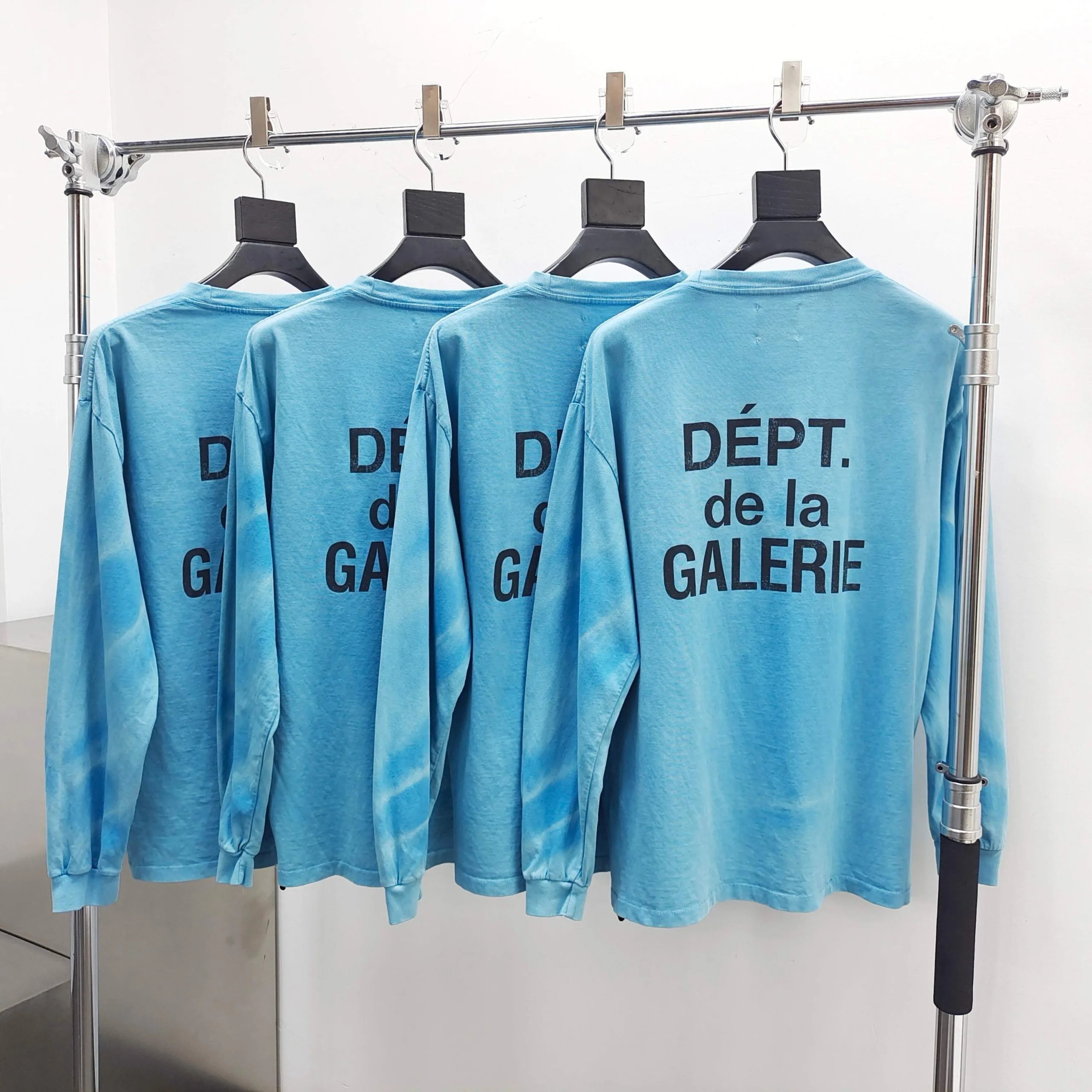 Gallery Dept. Dépt. de la Galerie Long Sleeve T-Shirt Sky Blue - 6