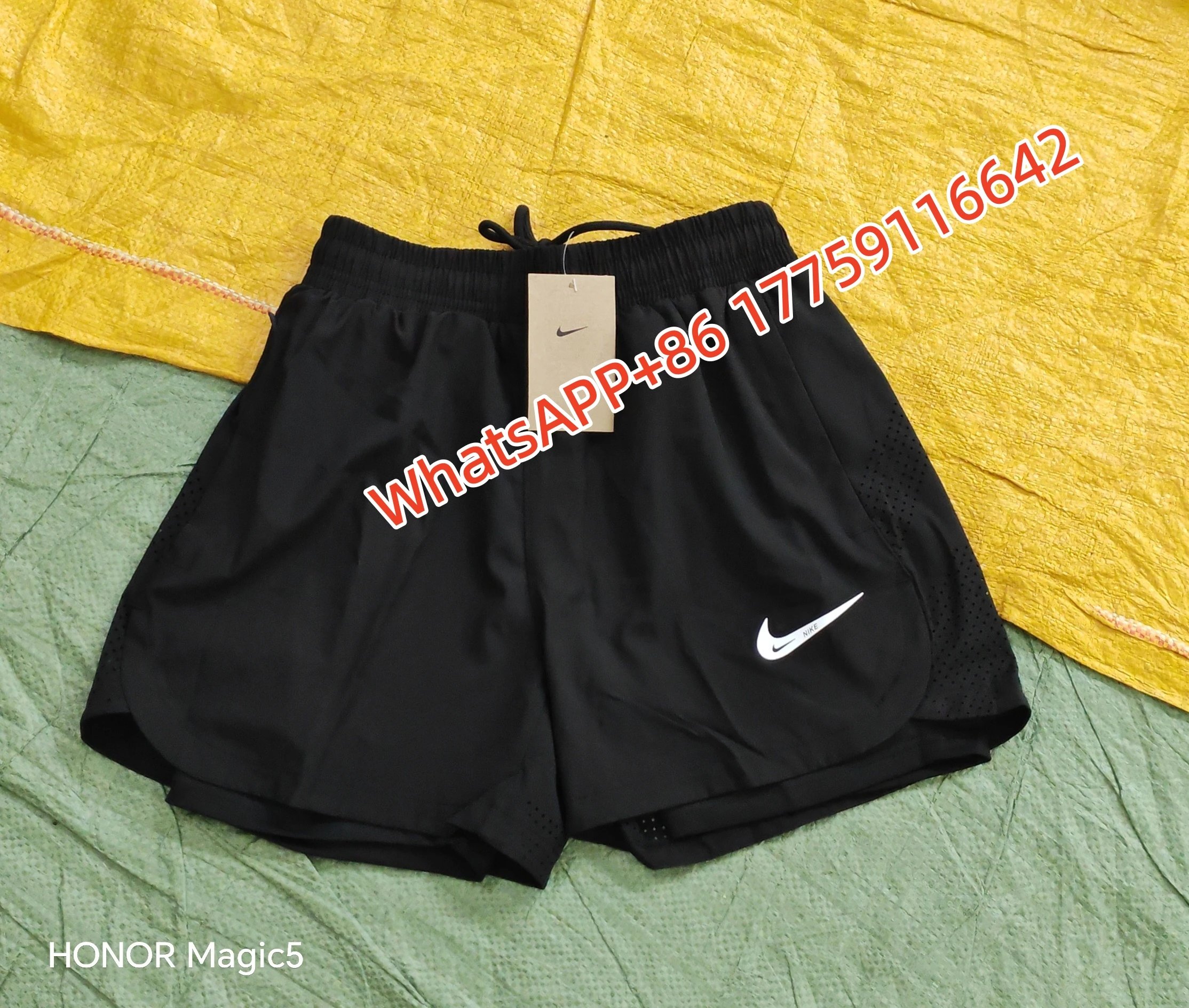 Nike Shorts Double-Layer Running with Reflective Zip Pockets — 7 hooks, double-layered-black