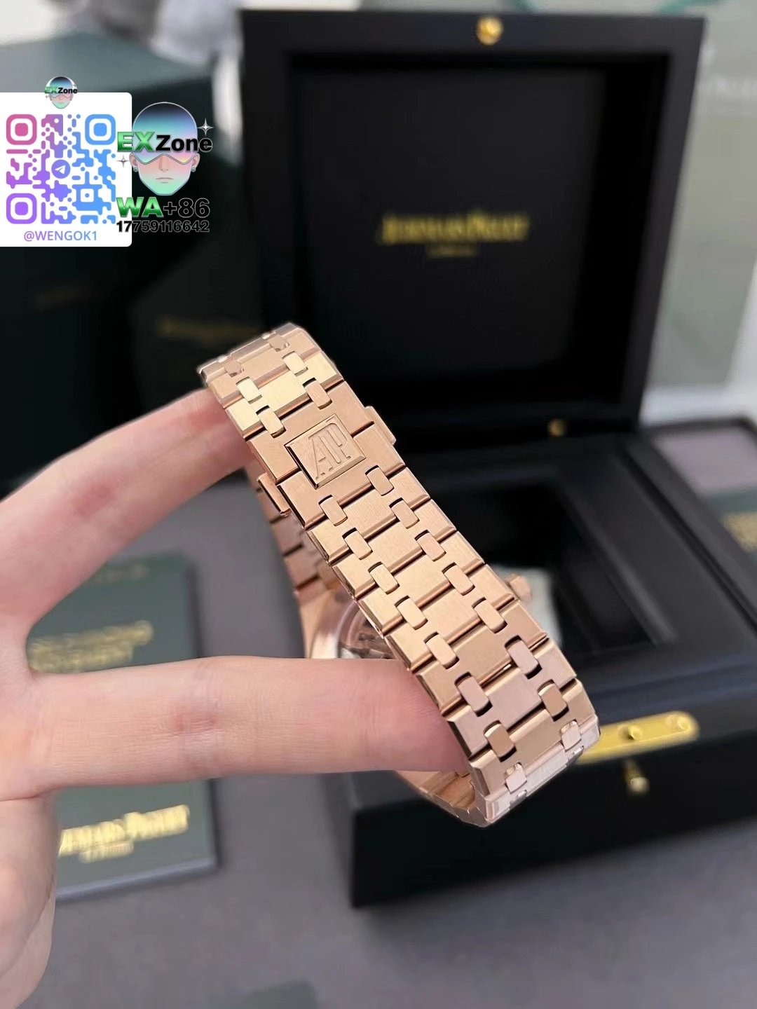 Roger Dubuis Multiple distinct watch models shown image 9
