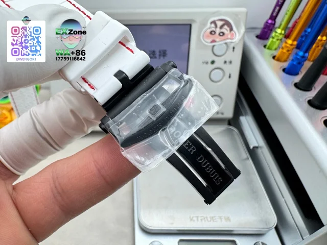 Roger Dubuis Multiple distinct watch models shown product detail image 9