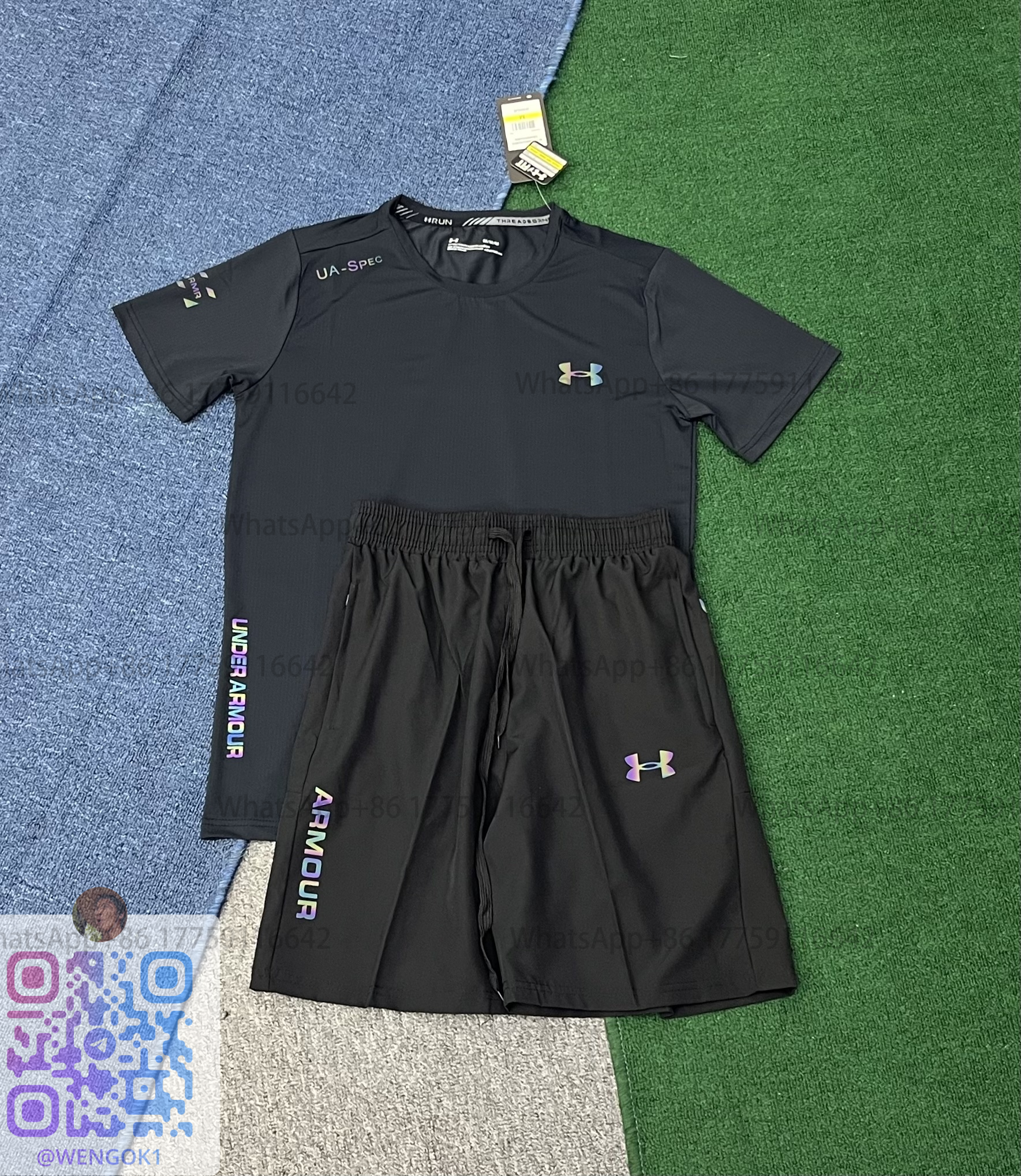 Under Armour UA-Spec Black Performance Set with Holographic Logo