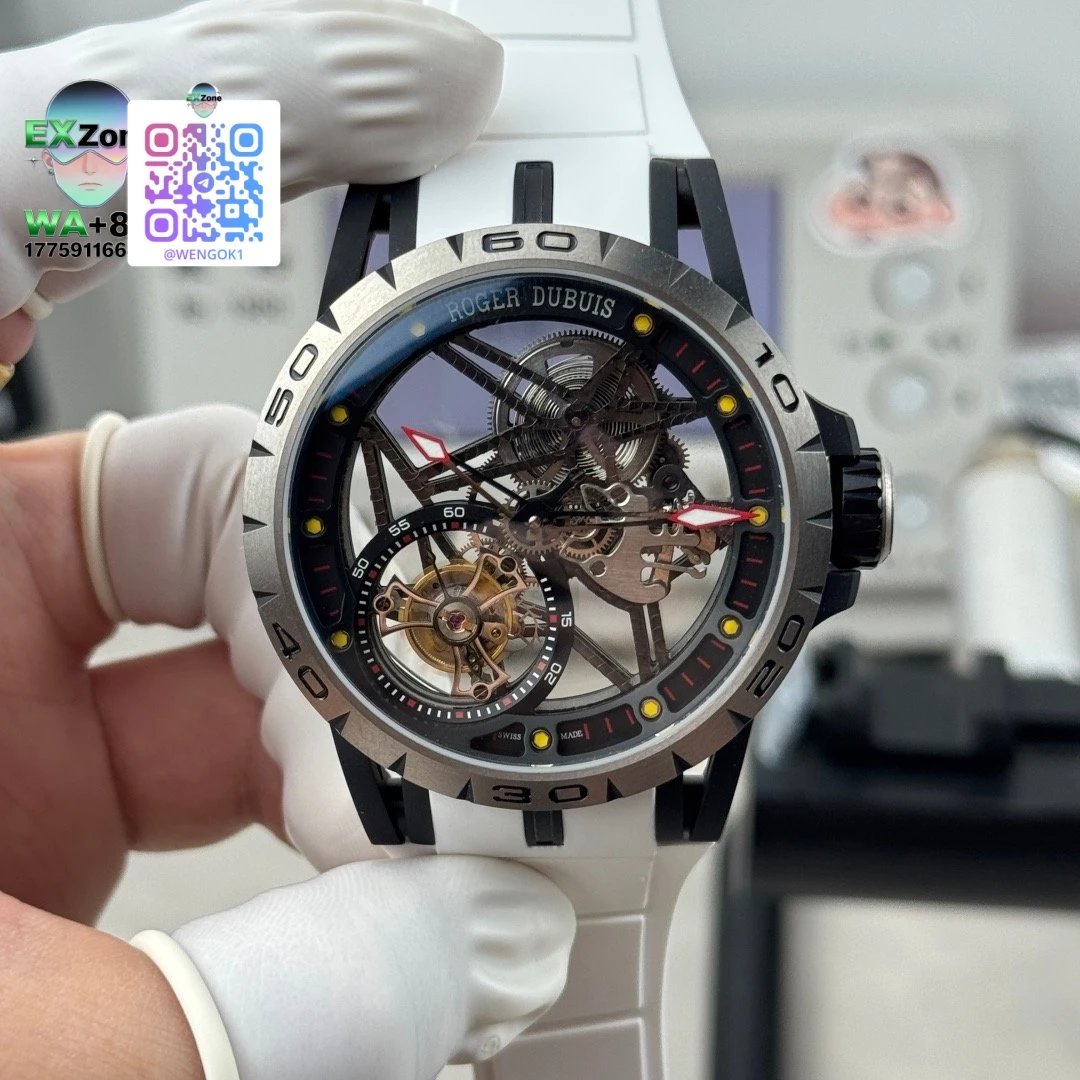 Roger Dubuis Multiple distinct watch models shown — Roger Dubuis-10
