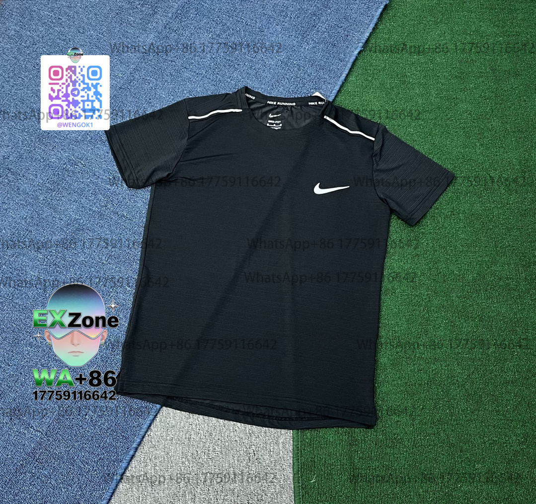 Nike Matching Sets Three-Piece Hooded Windbreaker Jacket, T-Shirt and Shorts Set — 10