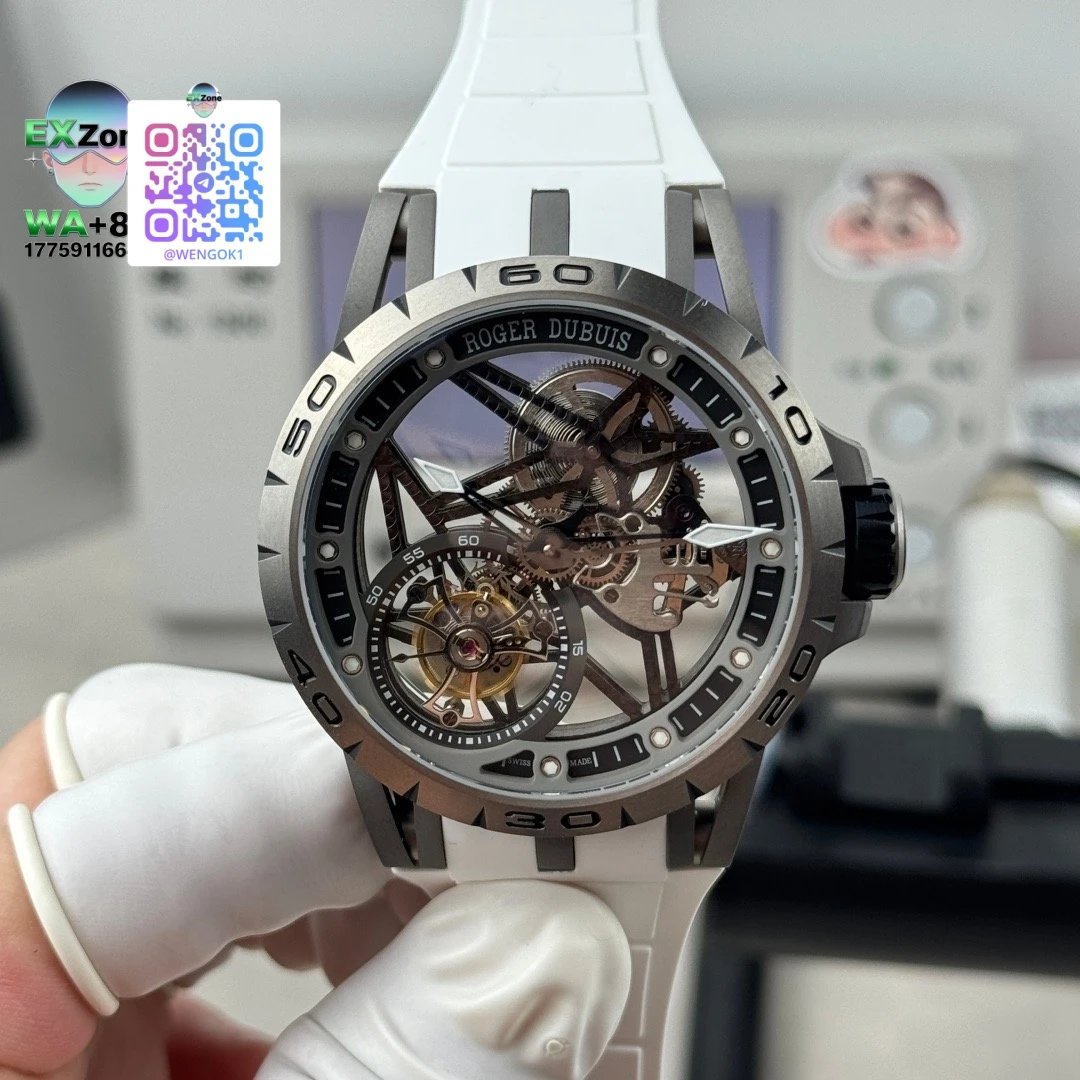 Roger Dubuis Multiple distinct watch models shown — Roger Dubuis-14