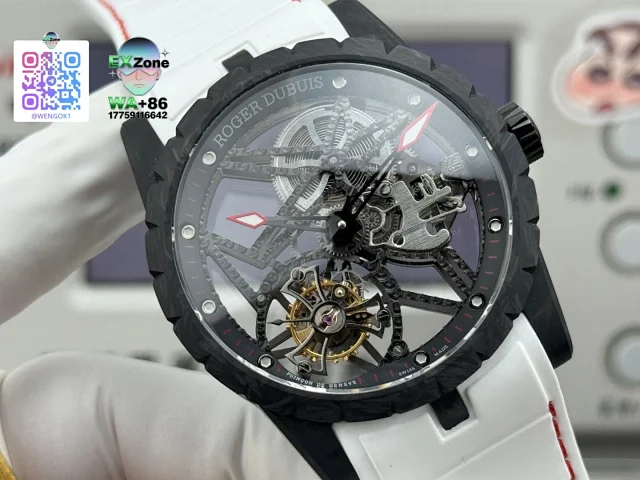 Roger Dubuis Multiple distinct watch models shown product detail image 4