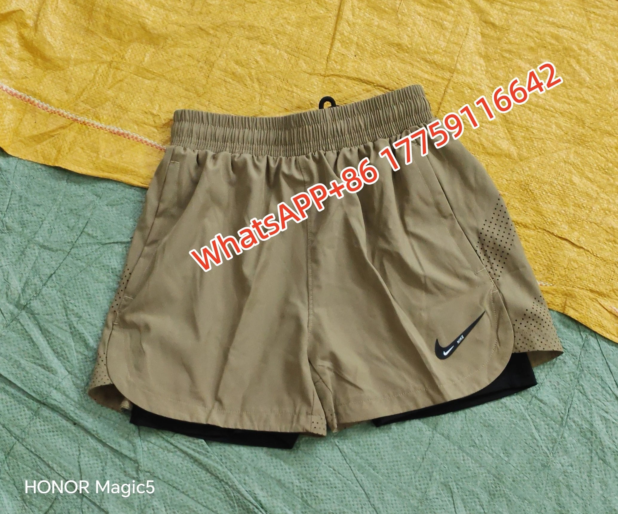 Nike Shorts Double-Layer Running with Reflective Zip Pockets — 9 hooks, double-layered-khaki