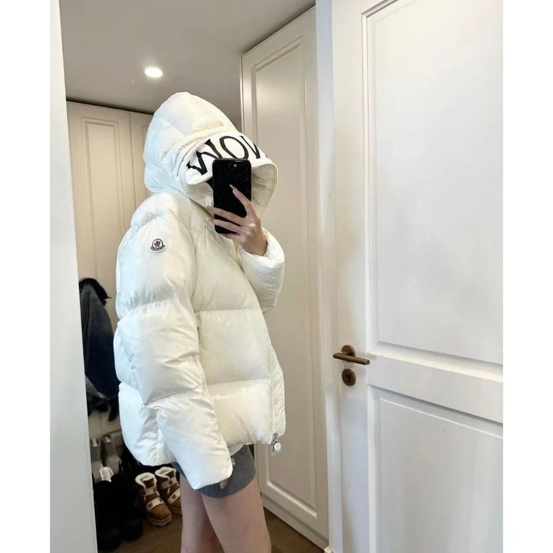 Moncler Down Jackets Hooded color-block puffer jacket — 34-white