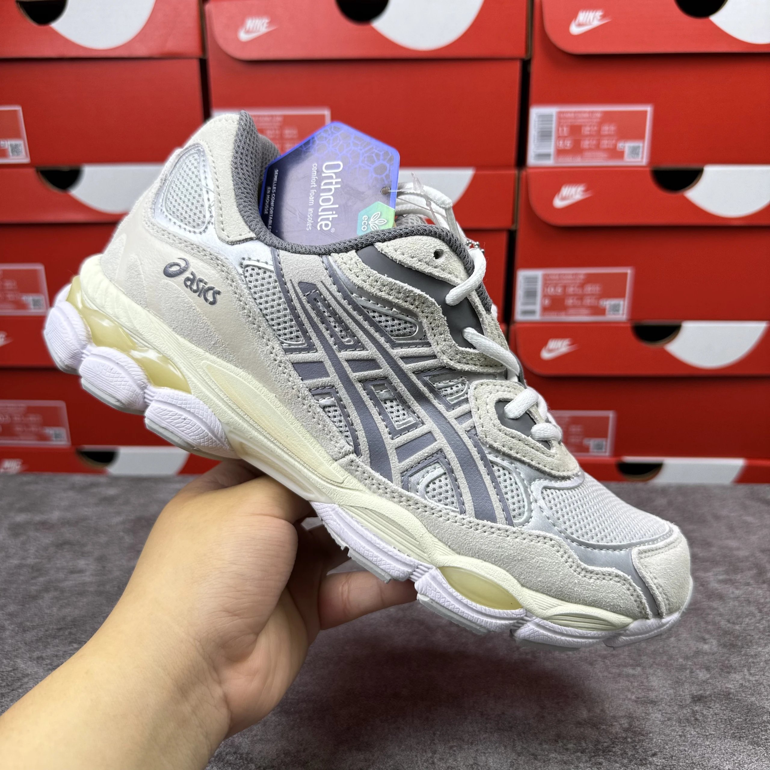 1203A383-020 Gray Silver White