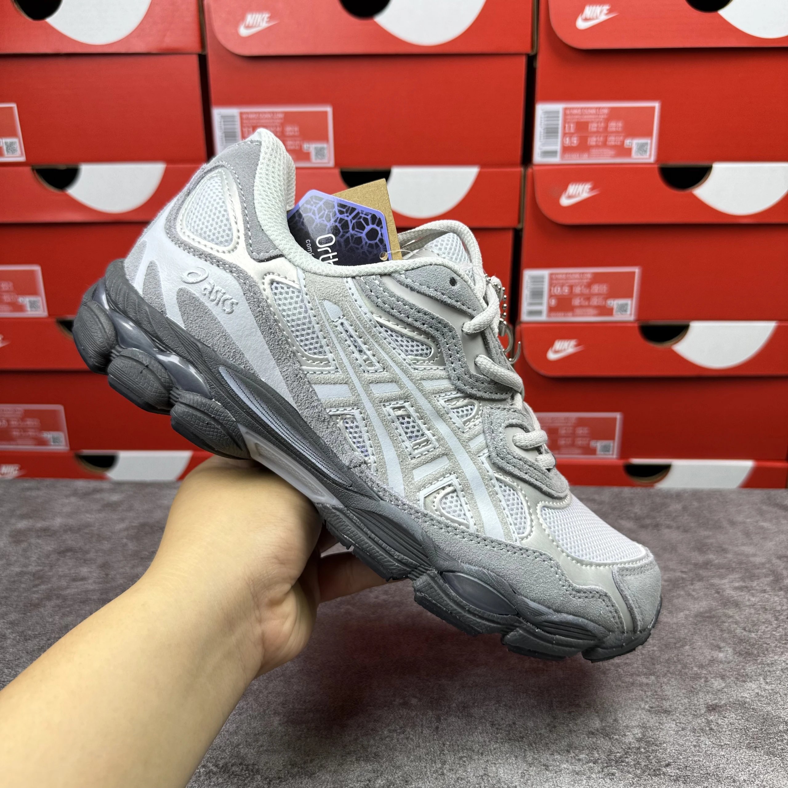 1201A971-200 Silver White Green