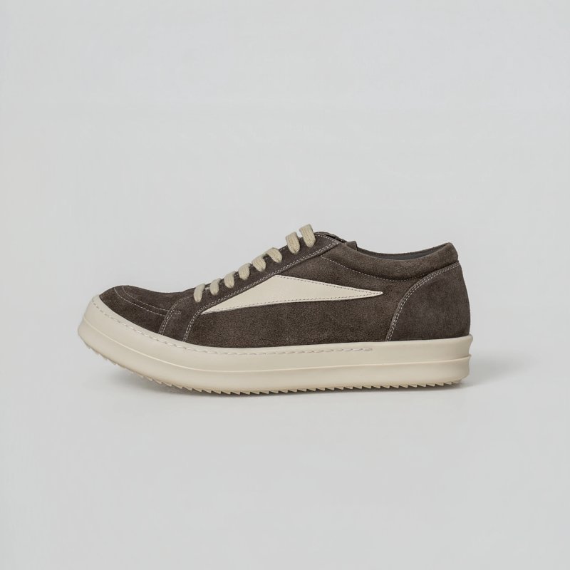 Sneakers from Yin Kuang's Shop