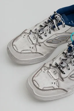thumbnail for Cola Product—Bal-style Hamptons Black and White Calfskin Sports Sneakers (Pure Original Material, Dominate the Entire Internet Within 10 Years)