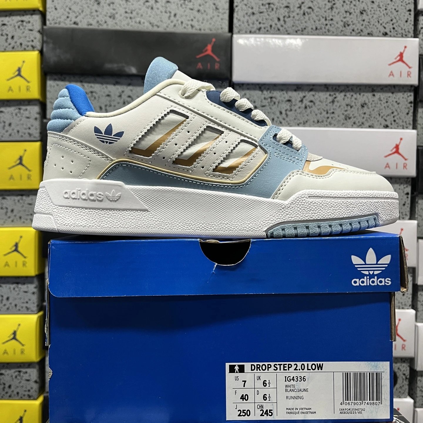 Adidas Multiple Drop Step models shown — IG4336