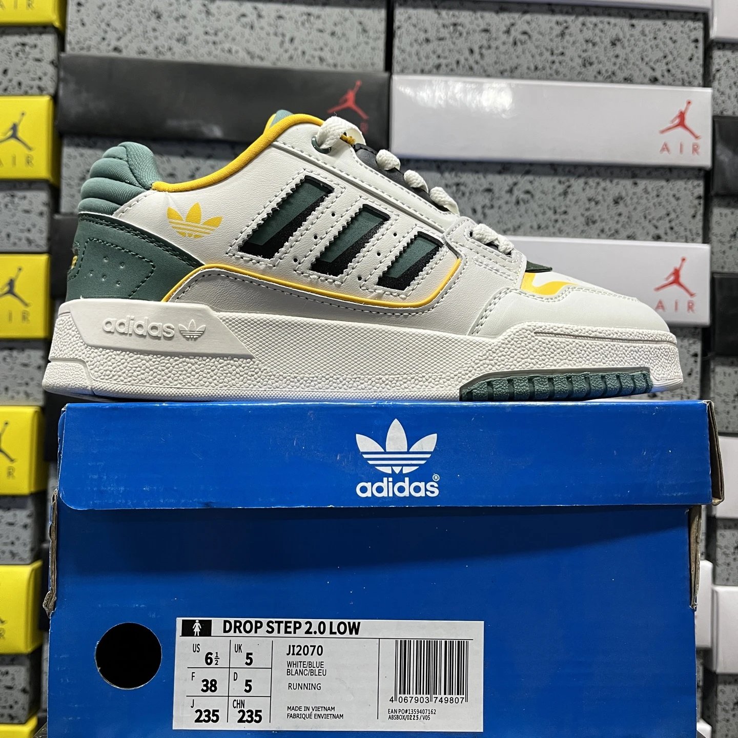 Adidas Multiple Drop Step models shown — JI2070 White and Green