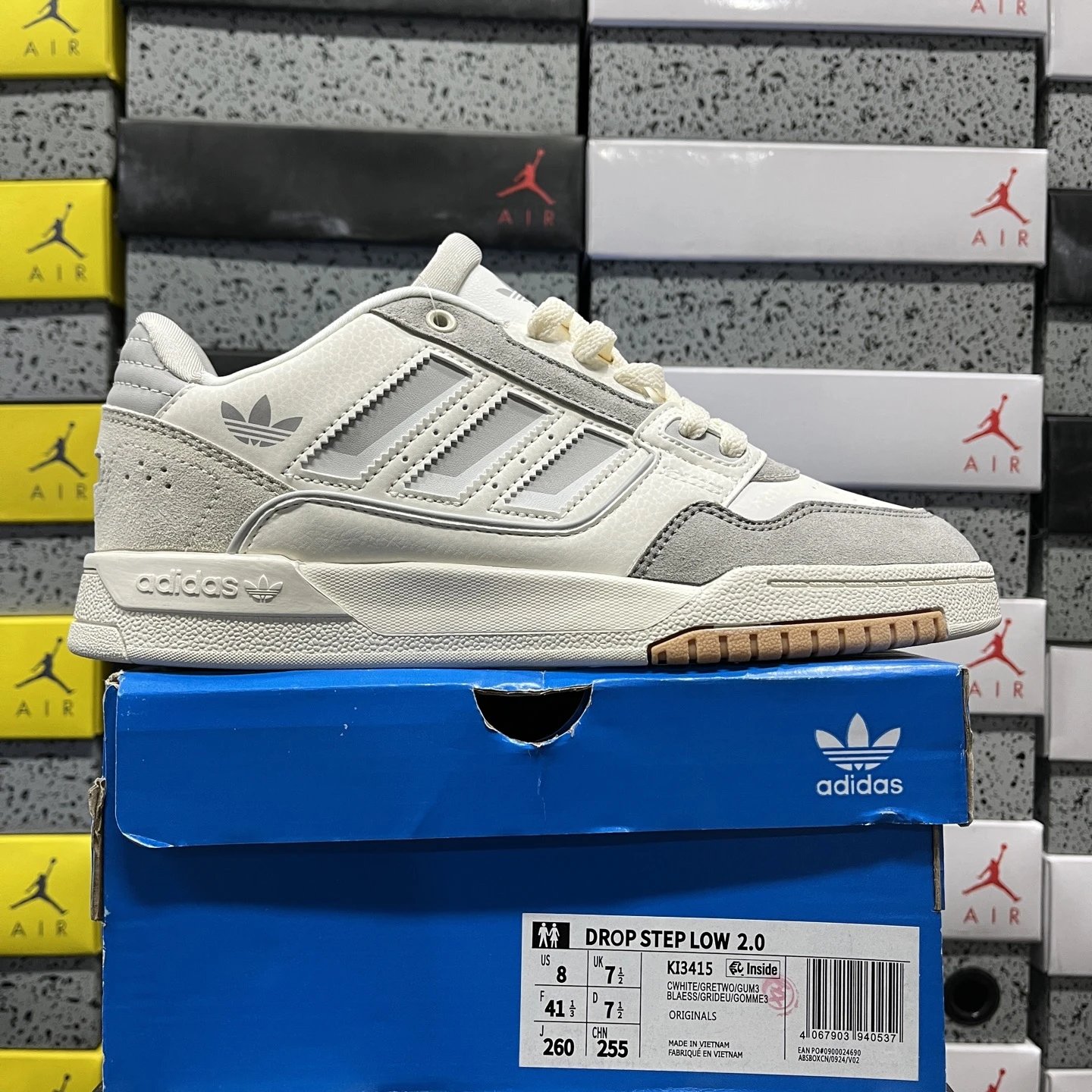 Adidas Multiple Drop Step models shown — KI3415